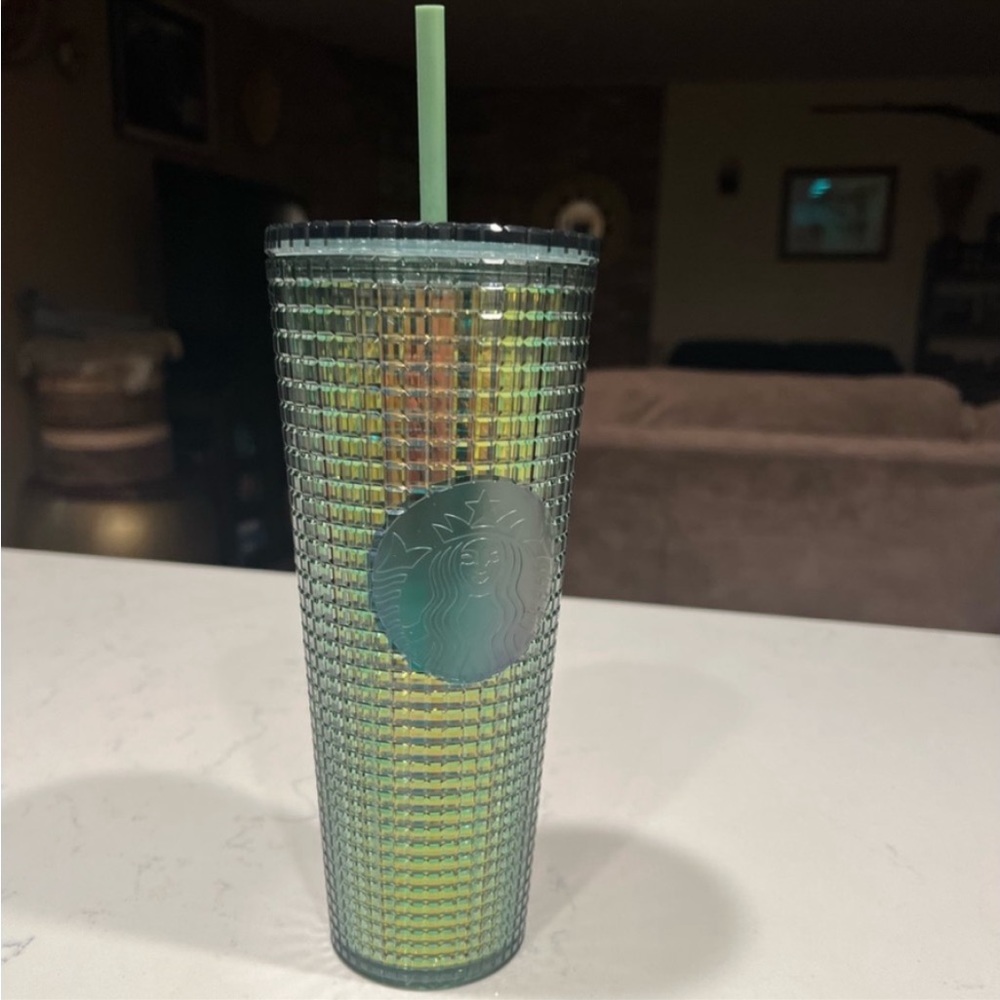 NWT STARBUCKS IRIDESCENT GRID!
